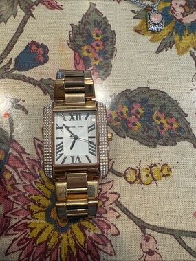 Michael Kors Rose Gold and White Crystal-Trim Rectangular Bracelet Watch